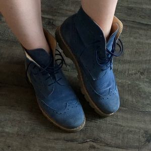 Roots Lace-Up Combat Boots, Blue Suede, 40